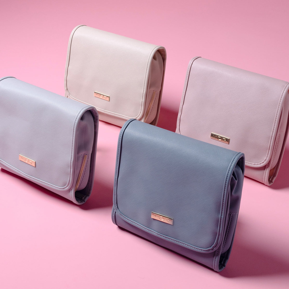 Marseille Hanging Fold-out Case - Pebble